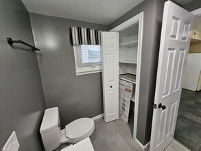 208 E Main St in Thurmont, MD - Building Photo - Building Photo