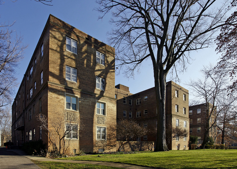 Overlook Park Apartments in Cleveland, OH - Foto de edificio