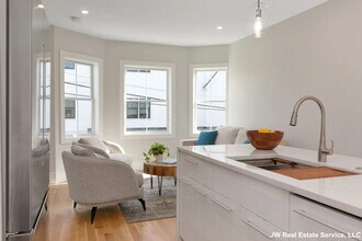 23 Berkshire St, Unit 2 in Cambridge, MA - Building Photo - Building Photo