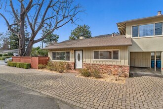 750 Arbor Rd in Menlo Park, CA - Building Photo - Building Photo