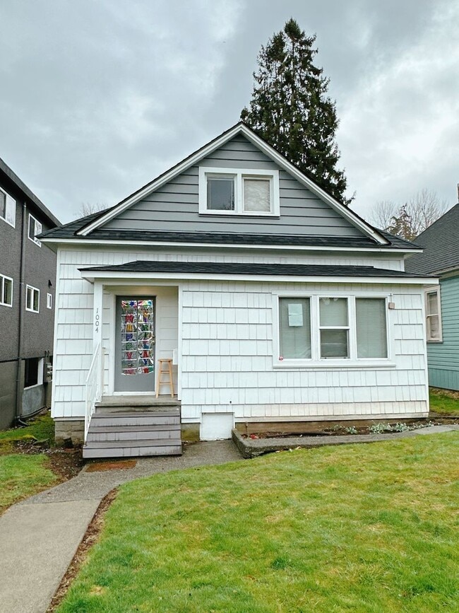 property at 1004 Billy Frank Jr. St