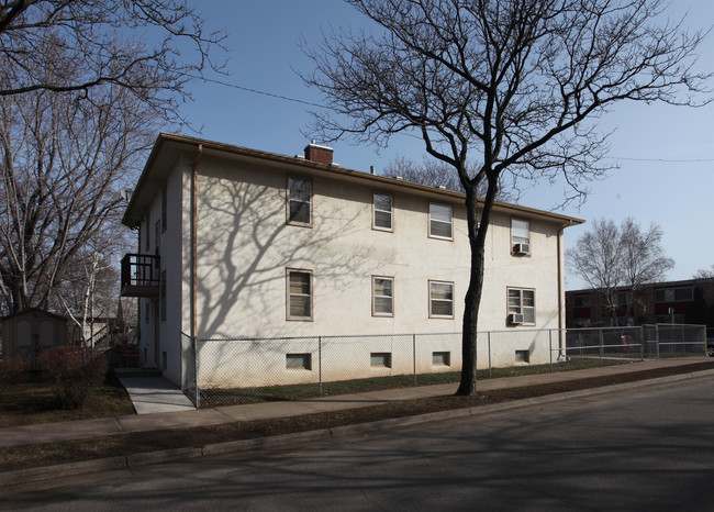 3601 Fremont Ave in Minneapolis, MN - Foto de edificio - Building Photo