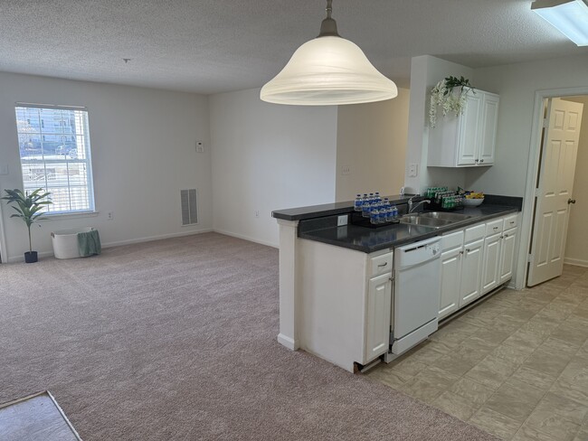 Summerland Heights in Woodbridge, VA - Building Photo - Building Photo