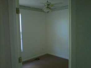 10626 Winfield Loop in Manassas, VA - Building Photo - Building Photo
