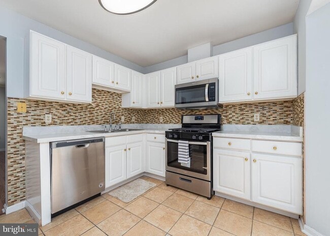 property at 5971 Millrace Ct