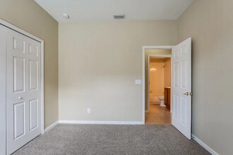 258 Perfect Dr in Daytona Beach, FL - Building Photo - Building Photo