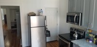 115 4th St, Unit 3 photo'