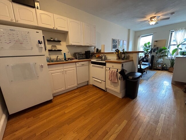 16 Irving St, Unit 1