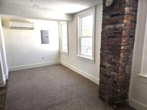 188 Main St in Charlestown, NH - Building Photo - Building Photo