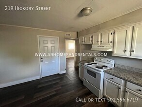 219 Hickory St in Ward, AR - Building Photo - Building Photo