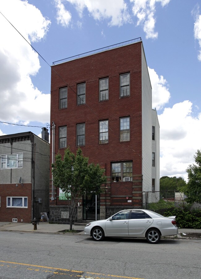 91 Broad St in Staten Island, NY - Foto de edificio - Building Photo