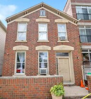 1812 S Morgan St in Chicago, IL - Building Photo