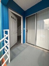 915 Broadway St in Los Angeles, CA - Building Photo - Building Photo