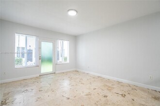 2180 Bay Dr in Miami Beach, FL - Building Photo - Building Photo