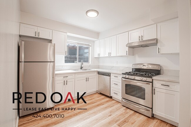 1513 S Sherbourne Dr in Los Angeles, CA - Building Photo - Building Photo