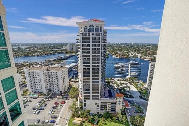101 S Fort Lauderdale Beach Blvd in Fort Lauderdale, FL - Building Photo - Building Photo