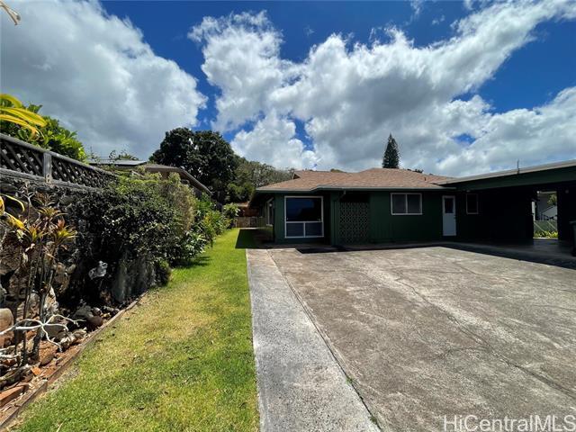 99-2 Kaamilo St in Aiea, HI - Building Photo - Building Photo