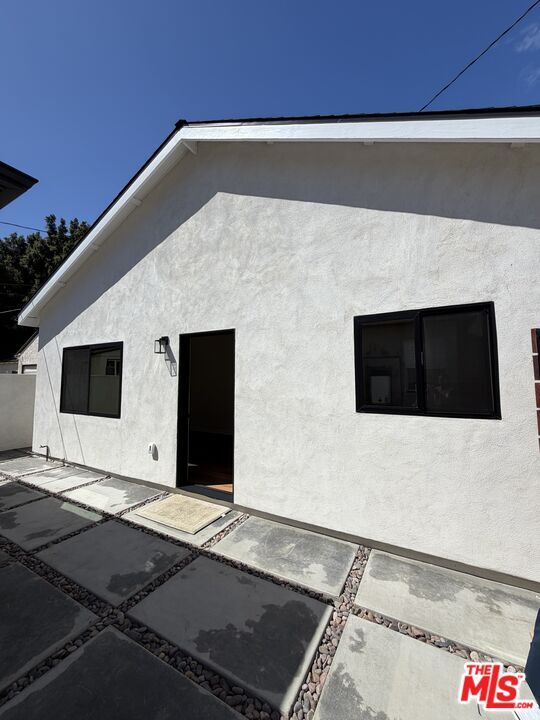 2715 W 95th St in Inglewood, CA - Building Photo - Building Photo