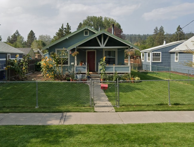 property at 1315 NW Columbia St