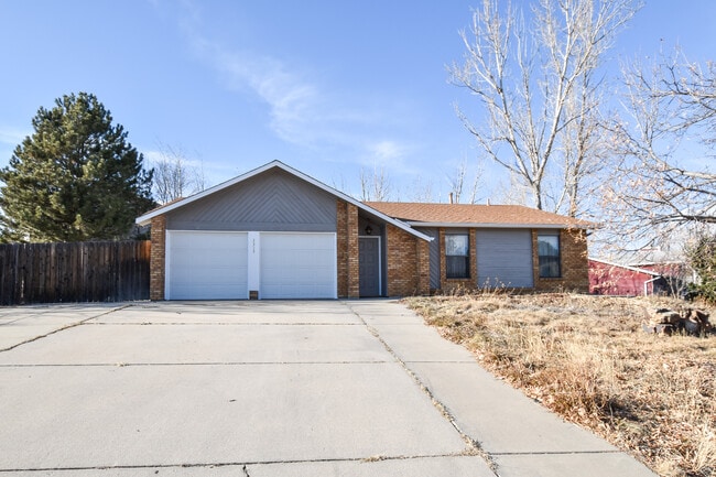 3355 Mirage Dr