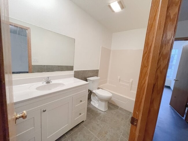 110 2nd St SE, Unit #2
