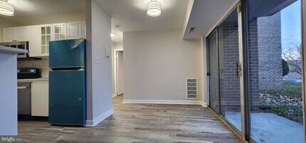 1600 Renate Dr in Woodbridge, VA - Building Photo - Building Photo