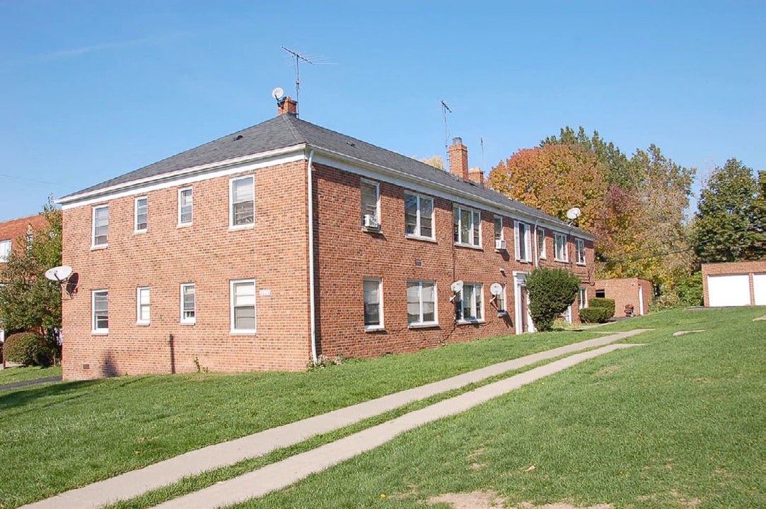 2663 Noble Rd in Cleveland Heights, OH - Building Photo