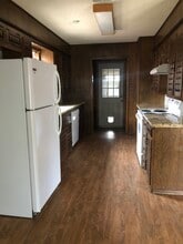124 Cottonwood Ln in Levelland, TX - Foto de edificio - Building Photo