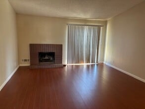 86 Audia Cir in Sacramento, CA - Building Photo - Building Photo