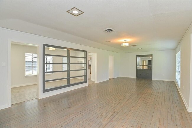 3742 Charleston St in Houston, TX - Building Photo - Building Photo