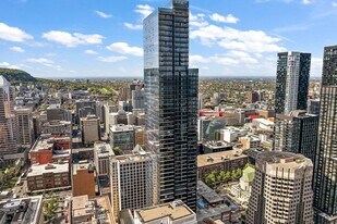 1205 Pl. Phillips in Montréal, QC - Building Photo