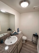 Mountain View Townhomes in Hemet, CA - Foto de edificio - Building Photo