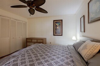 5609 Sheffield Greene Cir in Sarasota, FL - Building Photo - Building Photo