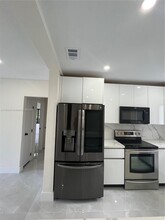 12940 NW Miami Ct in Miami, FL - Building Photo - Building Photo
