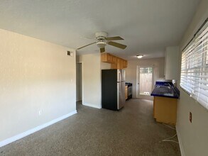 603 Oakwood Ave in New Smyrna Beach, FL - Building Photo - Building Photo