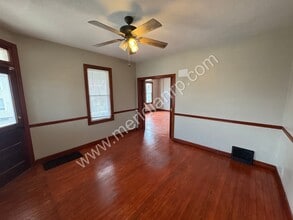 2403 N Clinton St in Fort Wayne, IN - Building Photo - Building Photo