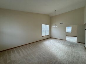 1991 Westridge Pl in Aurora, IL - Building Photo - Building Photo