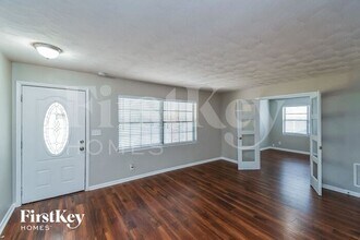 2809 Annette Cir in Jacksonville, FL - Building Photo - Building Photo