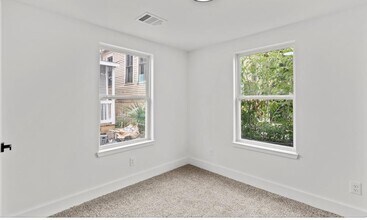 3312 Sealy Ave in Galveston, TX - Building Photo - Building Photo