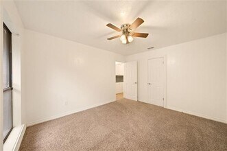 3010 NE Lancaster Ln in Lawton, OK - Building Photo - Building Photo