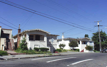 6919-6933 Lacey Ave in Oakland, CA - Building Photo - Building Photo