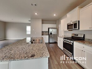 5580 Foxglove Wy in Oakwood, GA - Building Photo - Building Photo