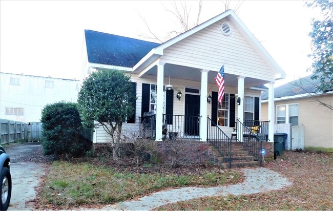 property at 1112 Bryan St