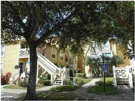 115 112th Ave NE in St. Petersburg, FL - Building Photo