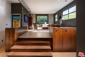 710 Orlando Ave in Los Angeles, CA - Building Photo - Building Photo