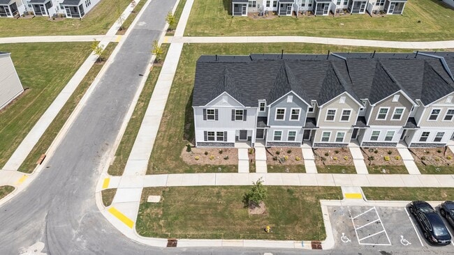 5001 Microcline Trl in Raleigh, NC - Building Photo - Building Photo