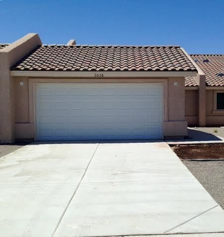 3038 S Todd Ave in Yuma, AZ - Foto de edificio - Building Photo