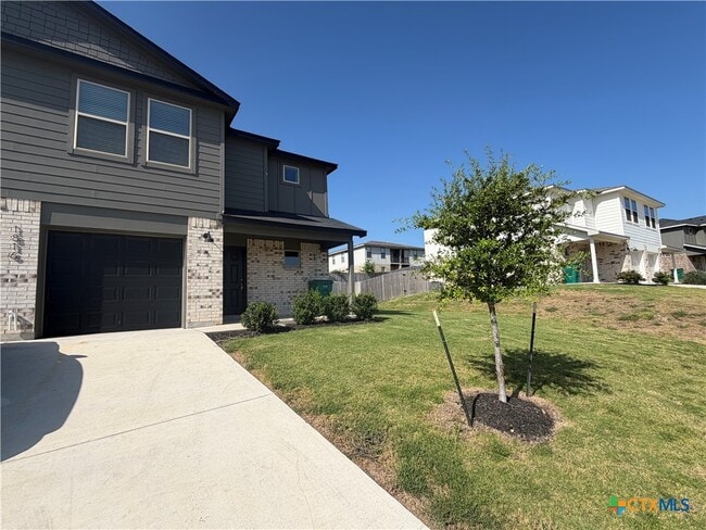 property at 1816 Tejas Trail