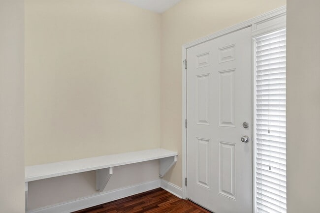 190 Canyon Oak Loop in Richmond Hill, GA - Building Photo - Building Photo