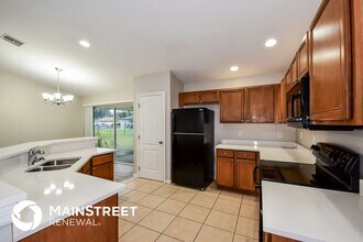 328 NE 19th Terrace in Cape Coral, FL - Building Photo - Building Photo